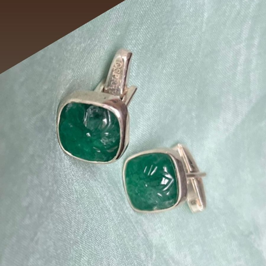 cufflink