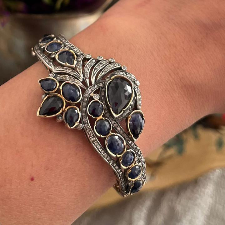 Elegant sterling silver bracelet with deep blue Thailand sapphires