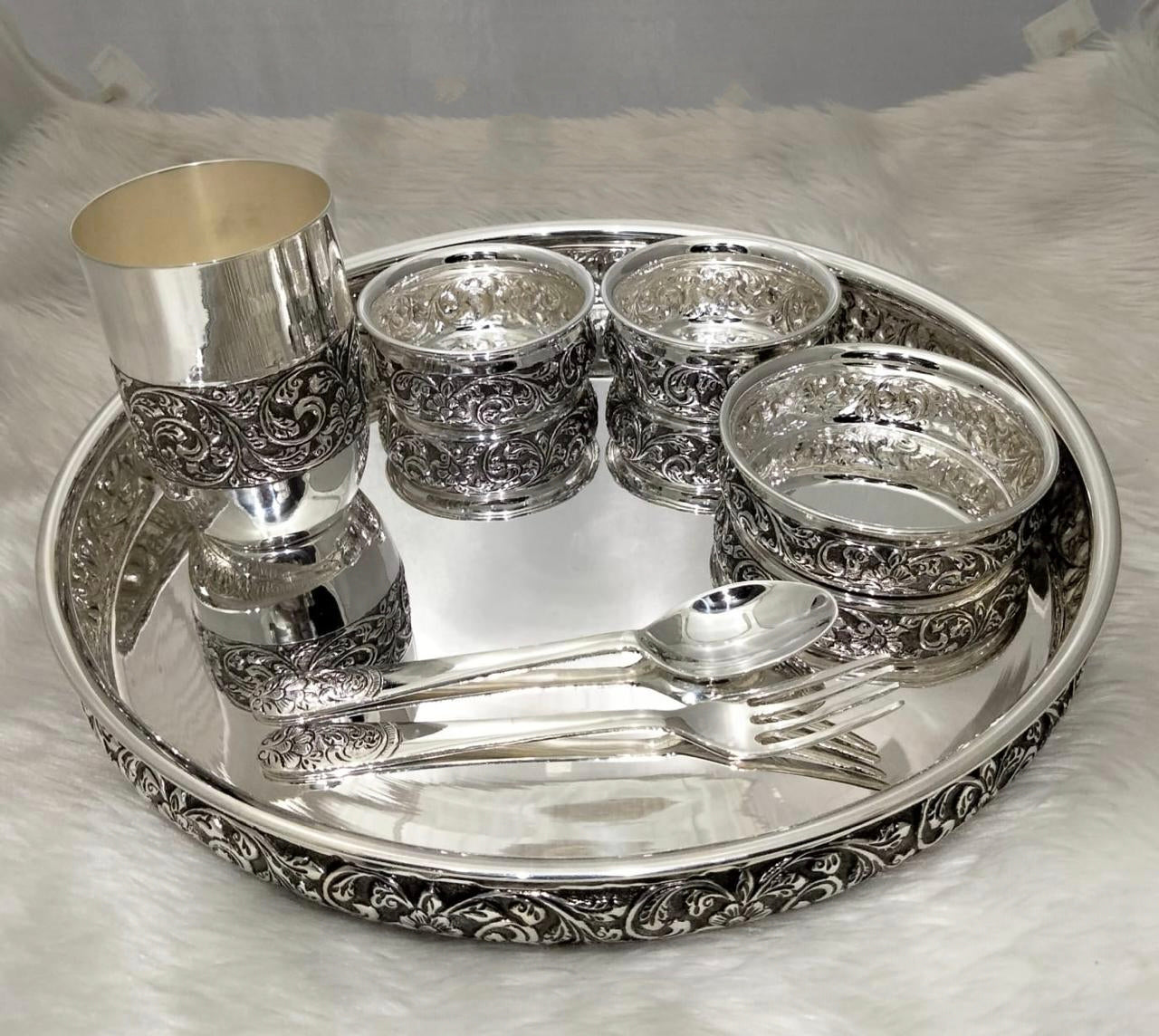 Elegant Handcrafted Sterling Silver Dinner Set – Luxurious Traditional Thali Set for Fine Dining