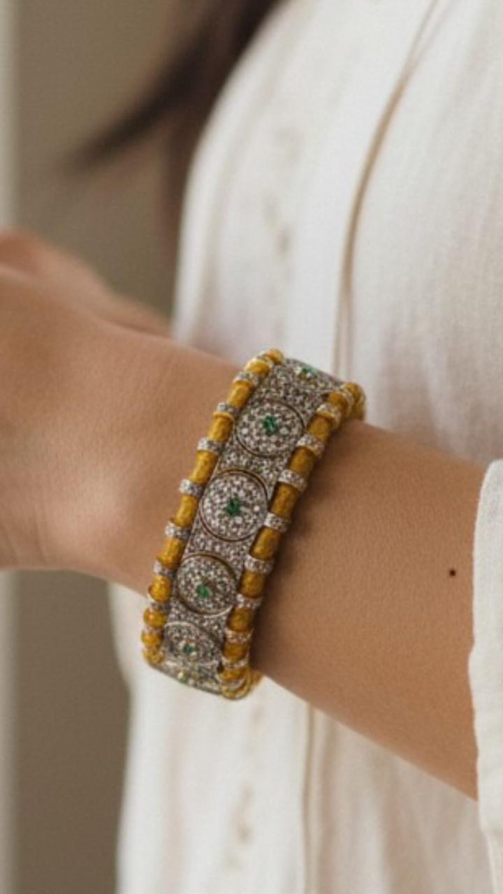 Handcrafted Vintage-Style Sterling Silver Bracelet with Zambian Emeralds & Melee Diamonds – Antique Fabric Base Design
